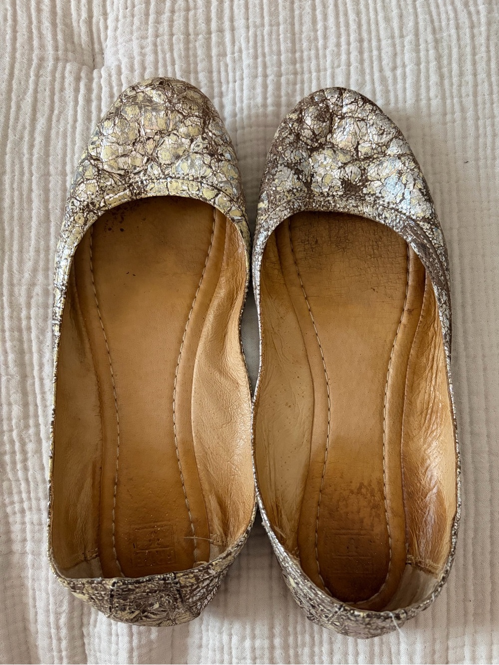 Frye Carson Metallic Crackle Ballet Flats - Silver/Gold - SZ 8.5
